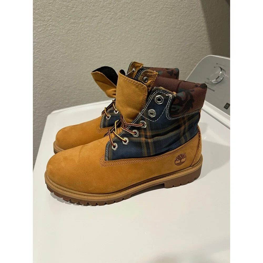 Timberland 6-Inch Premium Waterproof Boots – Boys 6.5Y/ Women’s 8 – Wheat Plaid